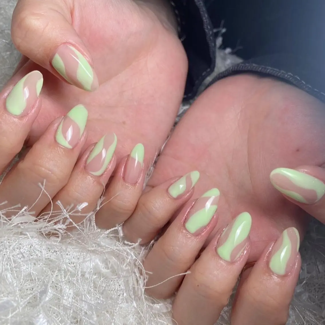 ネイル 長さ出し フレンチネイル ジェルネイル グラデーション 韓国ネイル ハンドネイル Nail&eye Belire 新宿のネイルデザイン