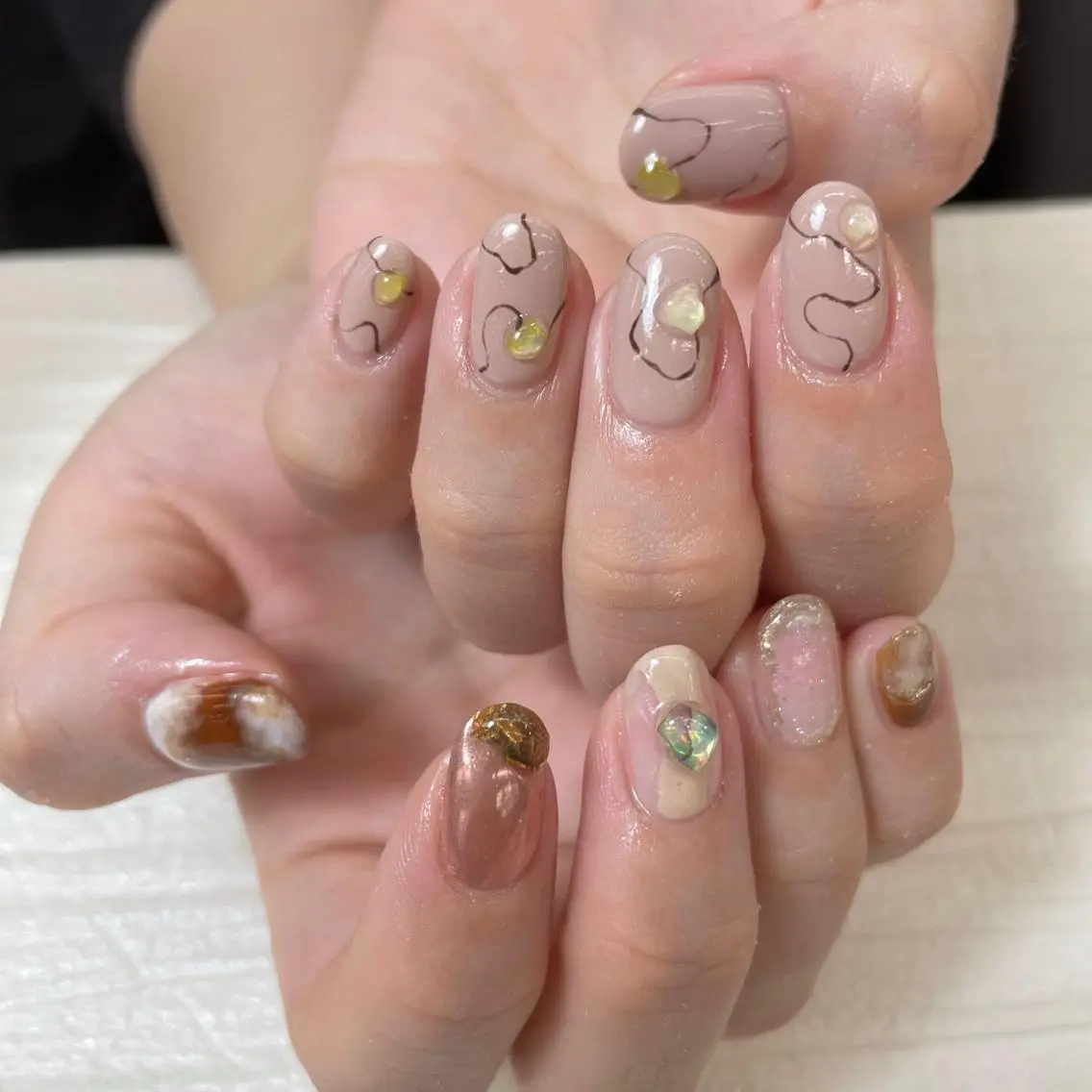 ネイル 持ち込み ニュアンスネイル MINORI Nail&Waxのネイルデザイン