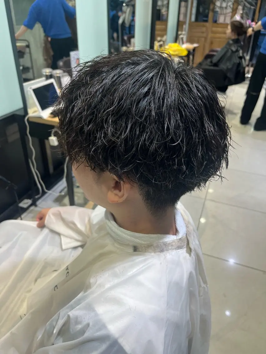 パーマ メンズ カット パーマ ✨髪質改善カラー✨ ななみのヘアスタイル