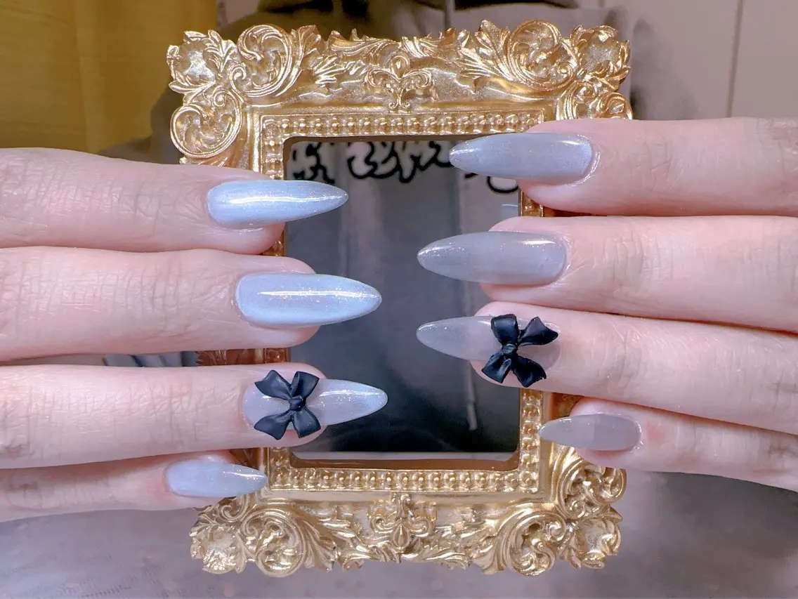ネイル オーロラネイル フットネイル 韓国ネイル ラメ(グリッター) ラメグラデーション ハンドネイル Belle nail salon 新小岩のネイルデザイン