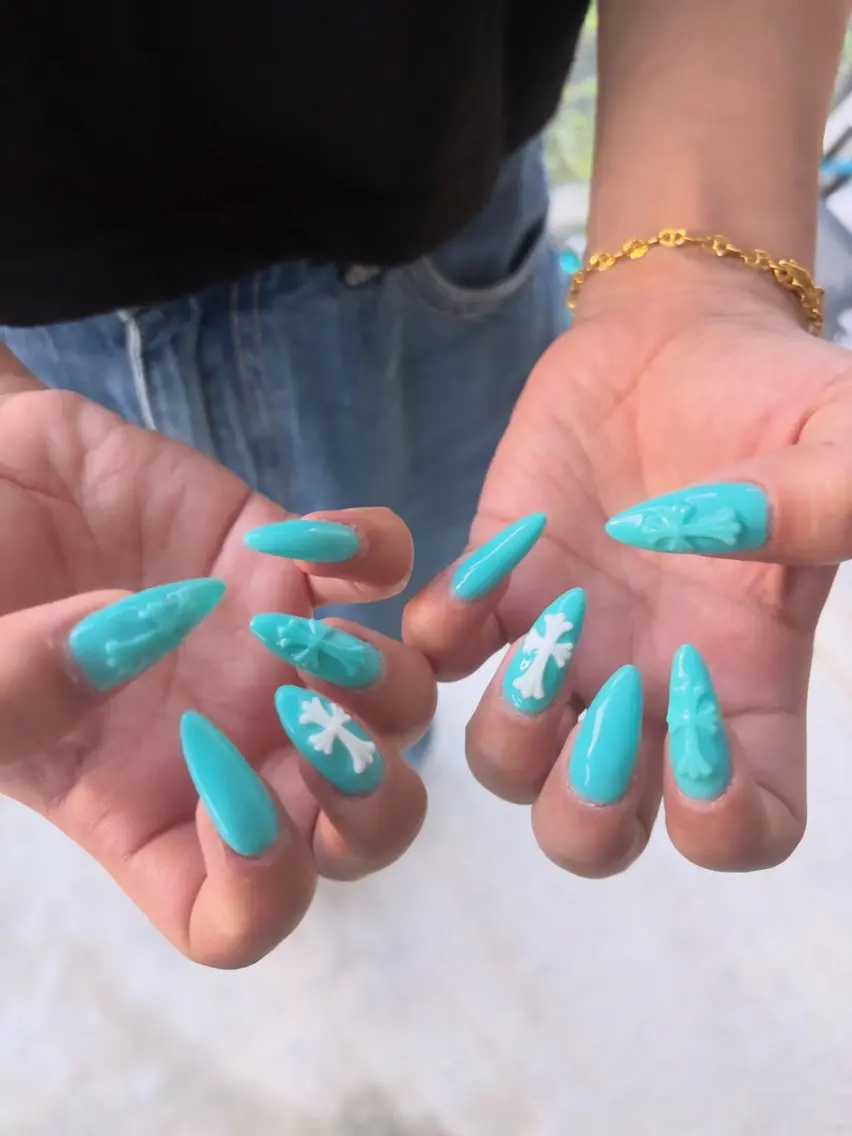 ネイル Nailsalon Vetiurのネイルデザイン