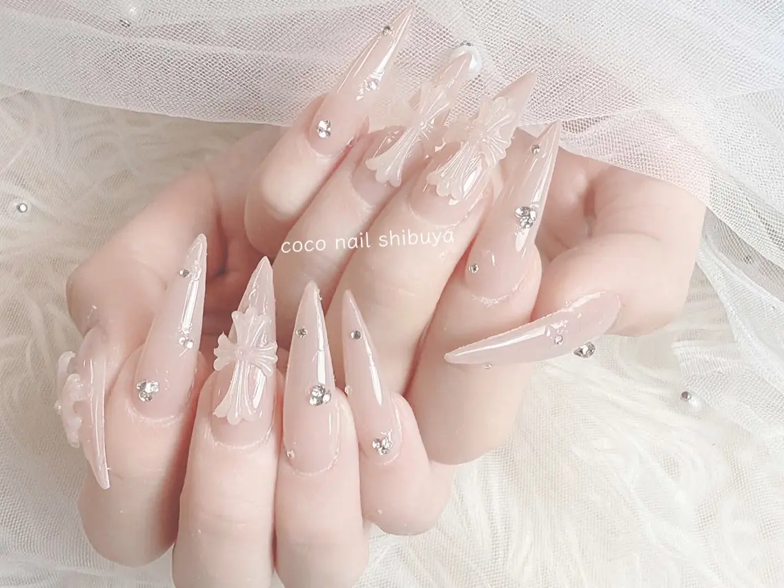 ネイル 長さ出し 韓国ネイル ロングネイル 持ち込み スーパーロングネイル ハンドネイル CoCo Nail 長さ出し専門店のネイルデザイン