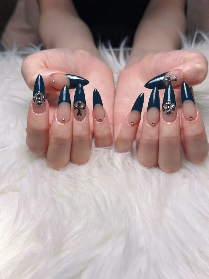 ネイル W·mai nail 関内のネイルデザイン