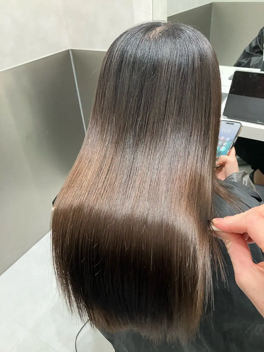 ロング トリートメント 💖ブリーチなし透明 感💖ASAHIのヘアスタイル