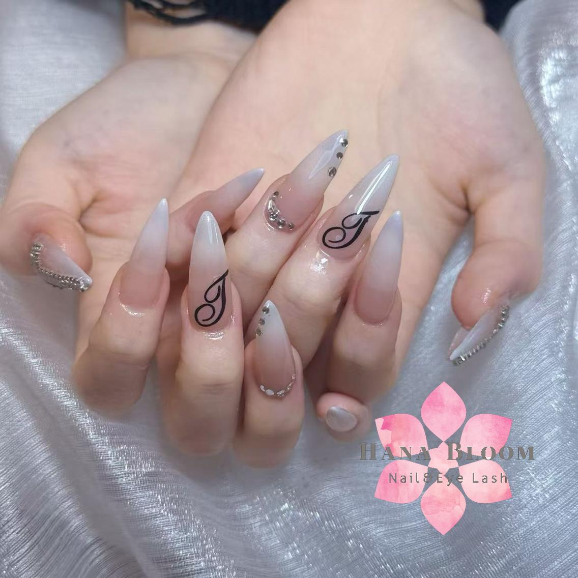 ネイル ハンドネイル ハンドケア HanaBloom Nail🎀RINAのネイルデザイン