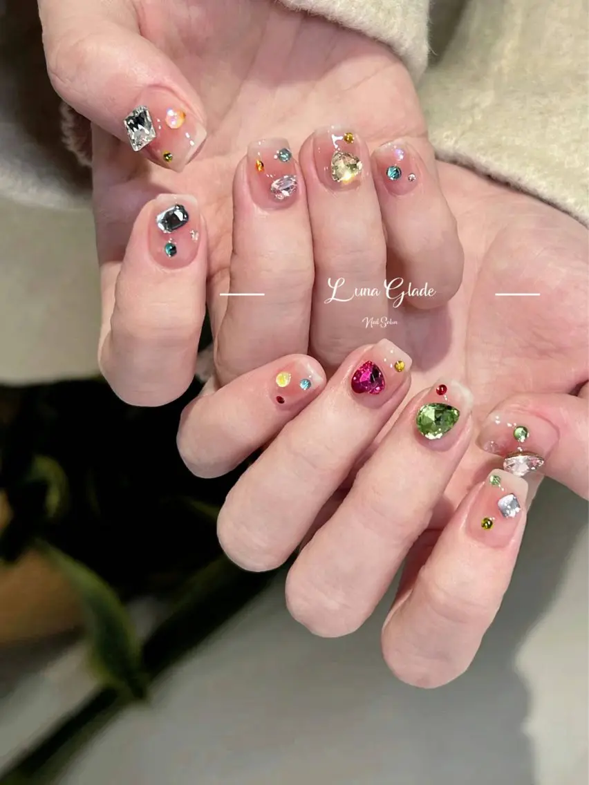 ネイル ハンドネイル Luna Gladeのネイルデザイン