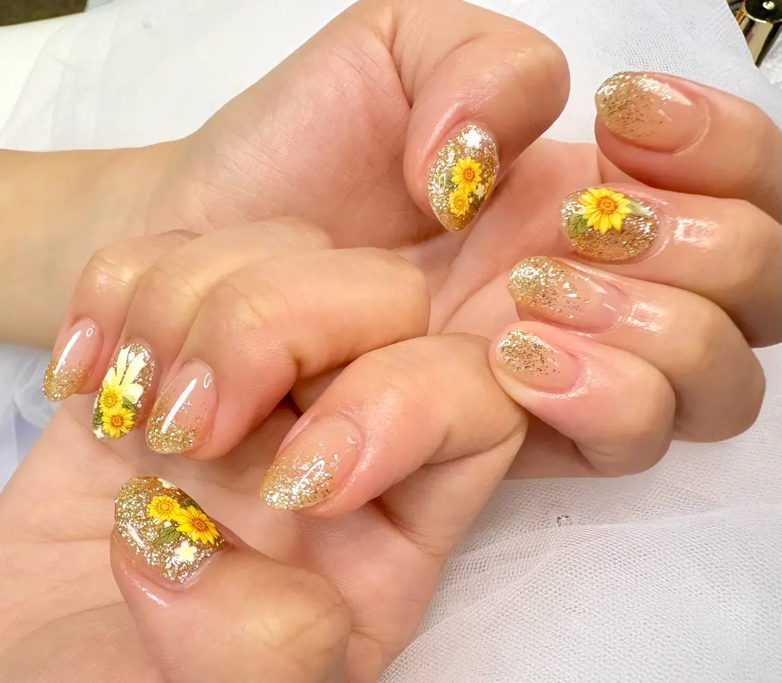 ネイル フラッシュネイル ハンドネイル 新宿マグネット Mii Nailのネイルデザイン