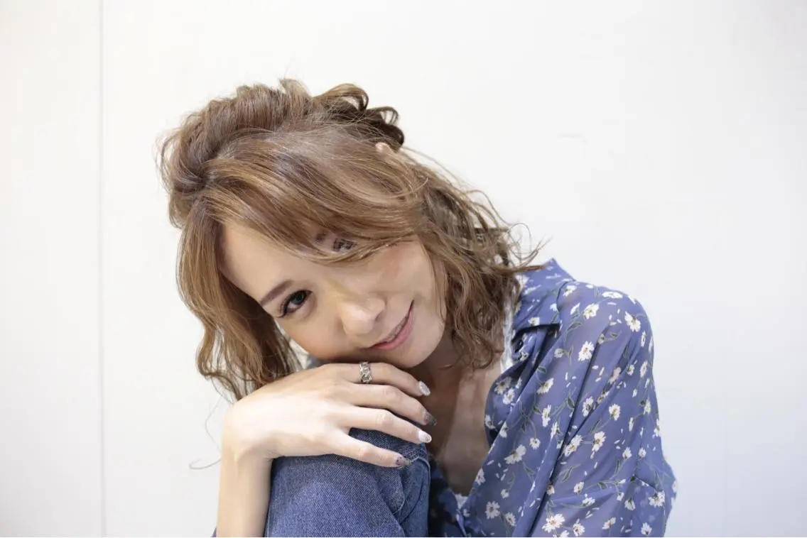 ミディアム カラー ヘアアレンジ 宮崎 睦のヘアスタイル