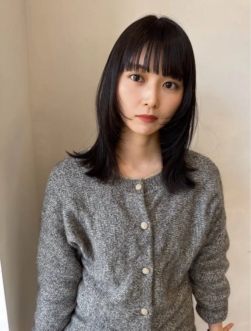 セミロング カラー ヘアカラー トリートメント レイヤーカット ベージュカラー/小島のヘアスタイル