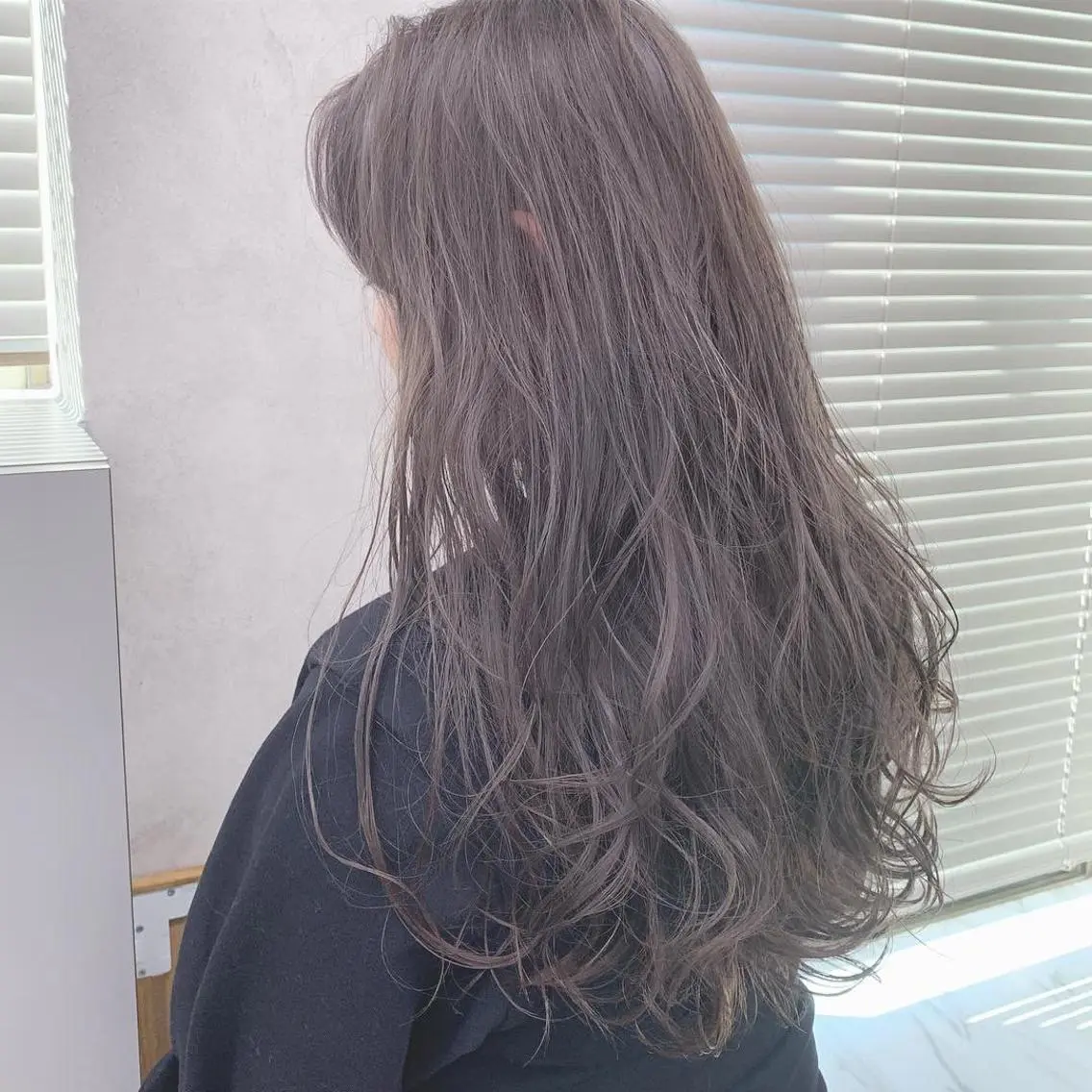 ロング カラー ヘアアレンジ グレージュ ラベンダーカラー ラベンダーグレージュ ラベンダーグレー 美髪矯正/透明感カラ ー🫧YUUKI🫧のヘアスタイル