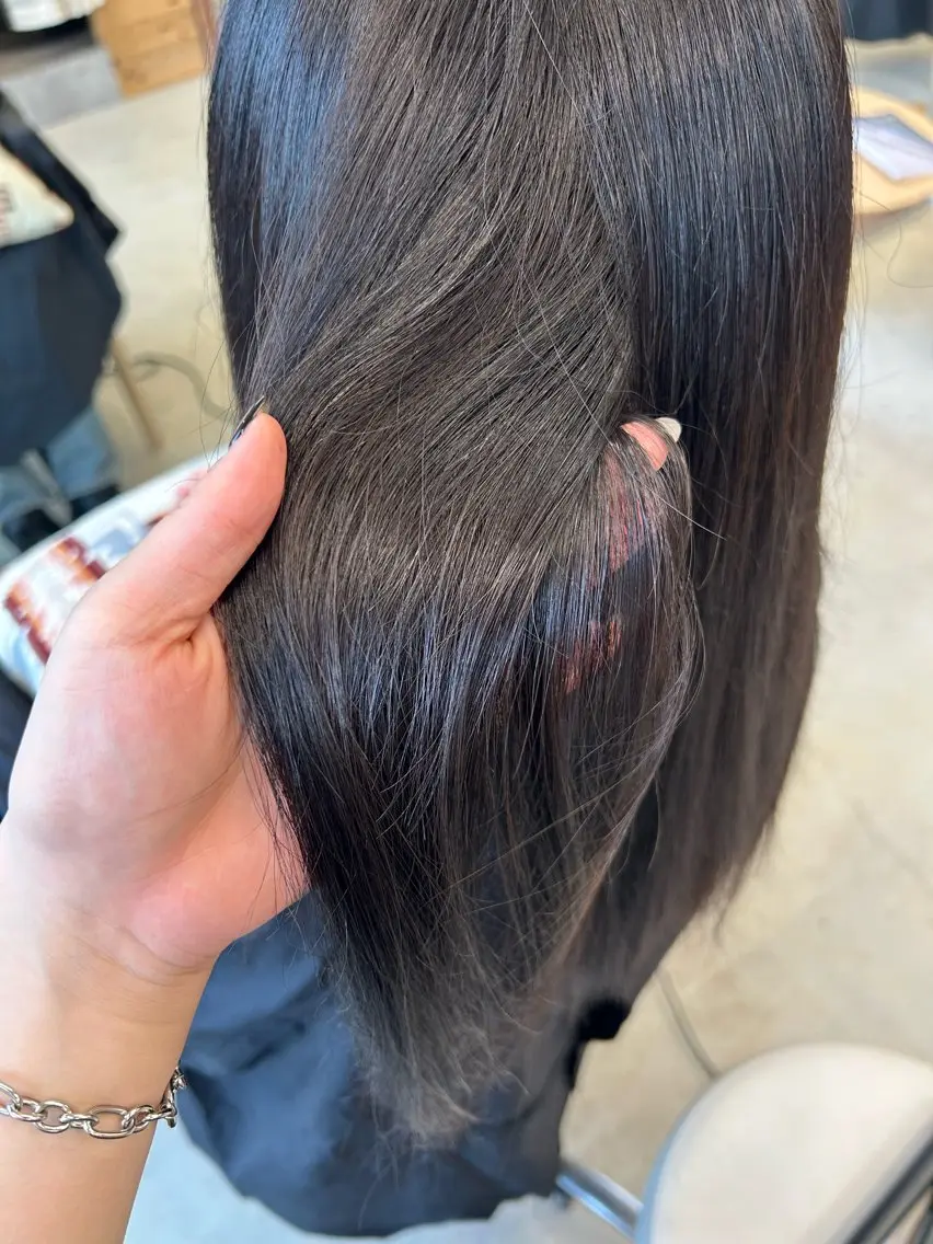 ロング カラー ヘアカラー トリートメント SiLO Yukinaのヘアスタイル