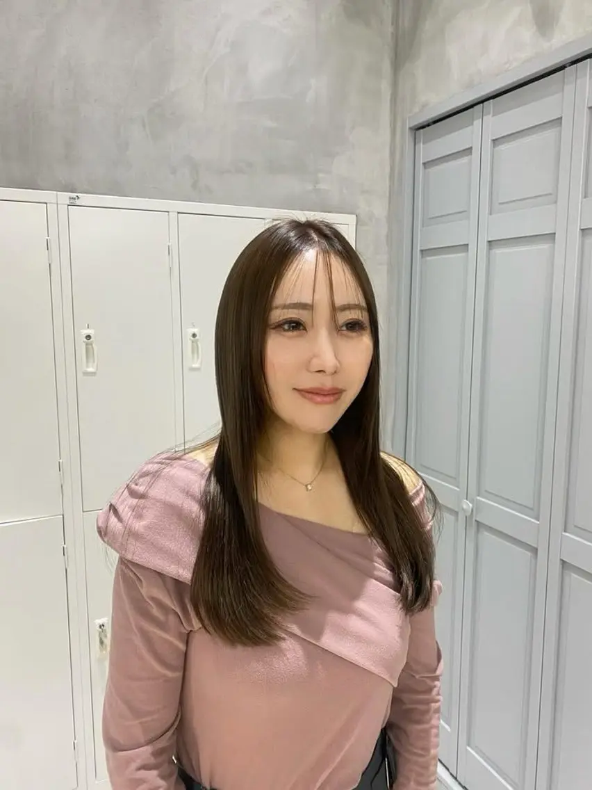 ロング カラー カット 縮毛矯正 トリートメント 艶髪/縮毛矯正 特化 ヒトシのヘアスタイル