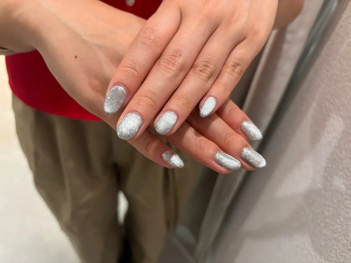 ネイル マグネットネイル ハンドネイル Elpia🤎 nail salonのネイルデザイン