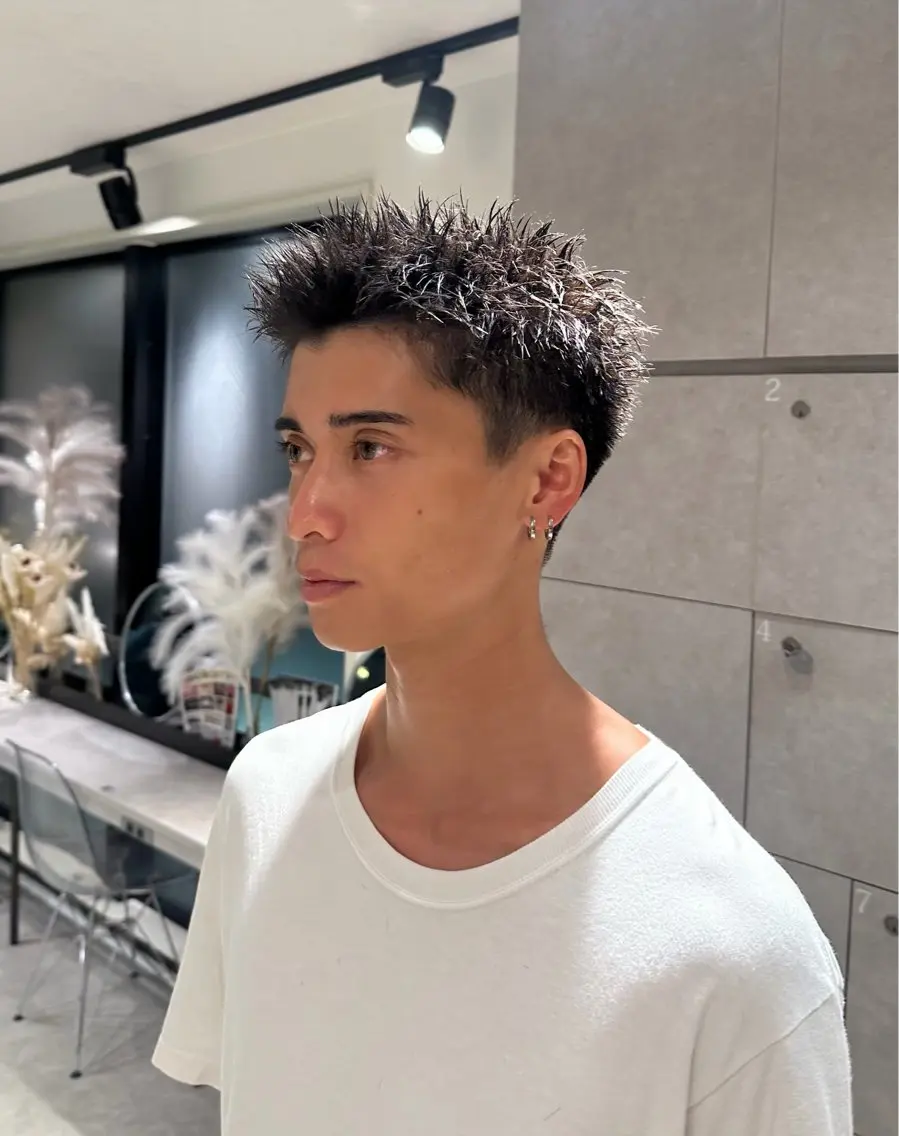 ショート ショートヘア スパイキーショート/ 吉村駿佑のヘアスタイル