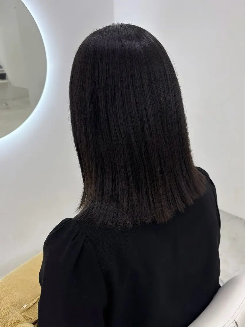 ミディアム カラー カット ヘアカラー トリートメント 【aini天王寺】 𝐚𝐢𝐫𝐢✂︎のヘアスタイル