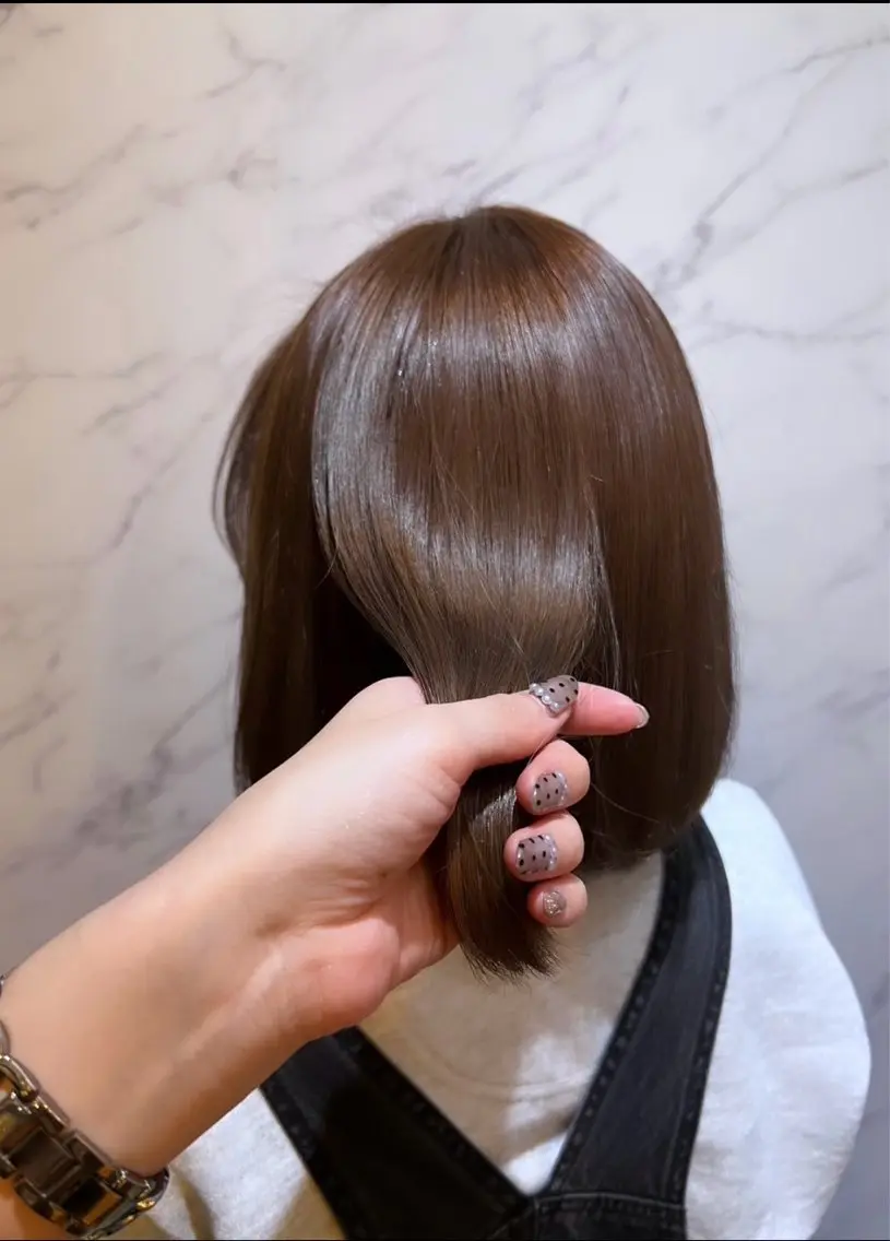 カラー ヘアカラー トリートメント 山本美月♥️艶カラー ♥️暖色カラー♥️のヘアスタイル