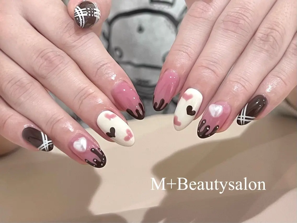 ネイル M+  Beauty Salonのネイルデザイン