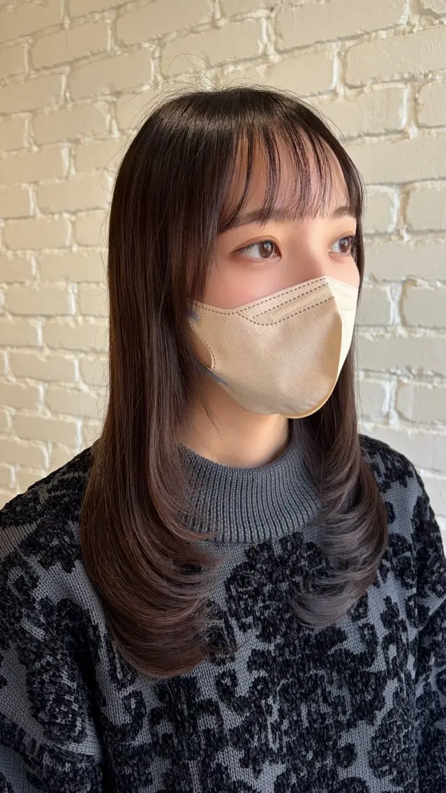 ミディアム レイヤーカット 🩰韓国レイヤー🩷 艶カラー🌷小栁歩美のヘアスタイル