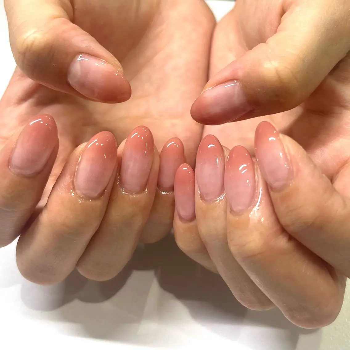 【ハンド】カラーグラデーション【オフあり】の写真