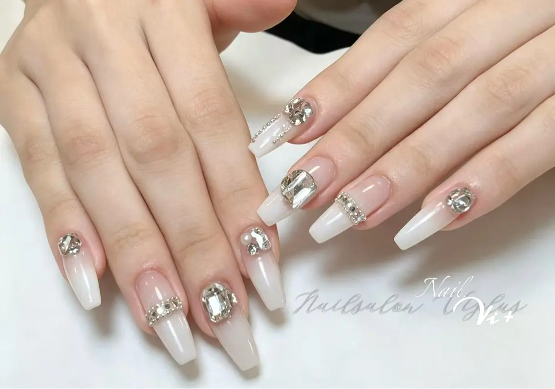 ネイル ハンドネイル ✨Nailsalon Vi+✨のネイルデザイン