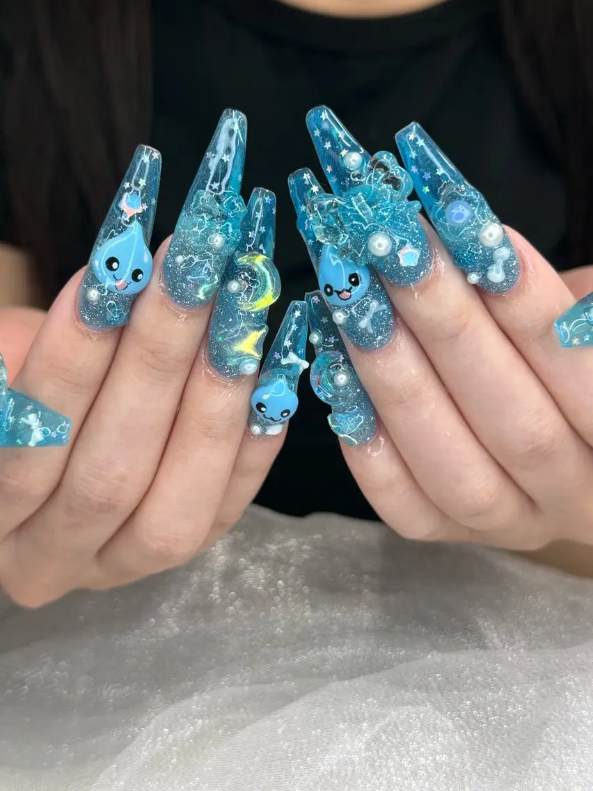 ネイル ハンドネイル akina nailsのネイルデザイン