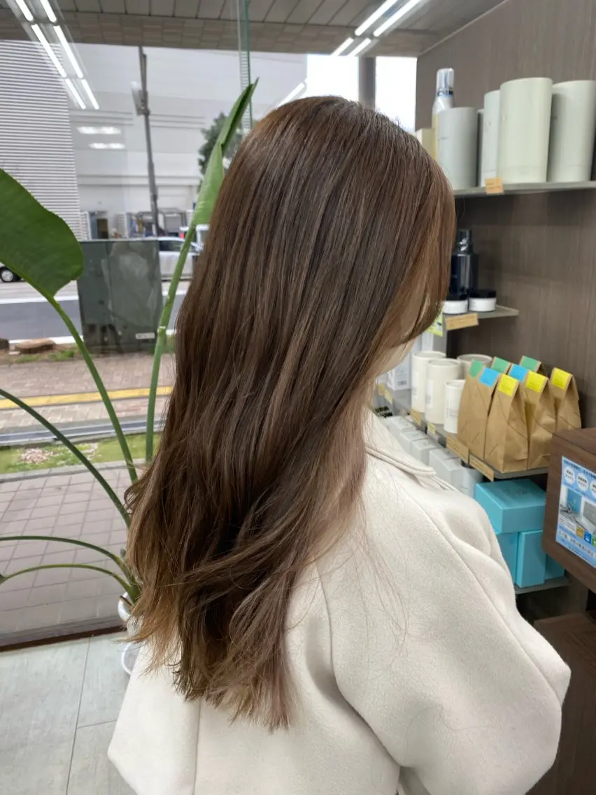 ロング ヘアカラー トリートメント 月野涼風 /レイヤーカットのヘアスタイル