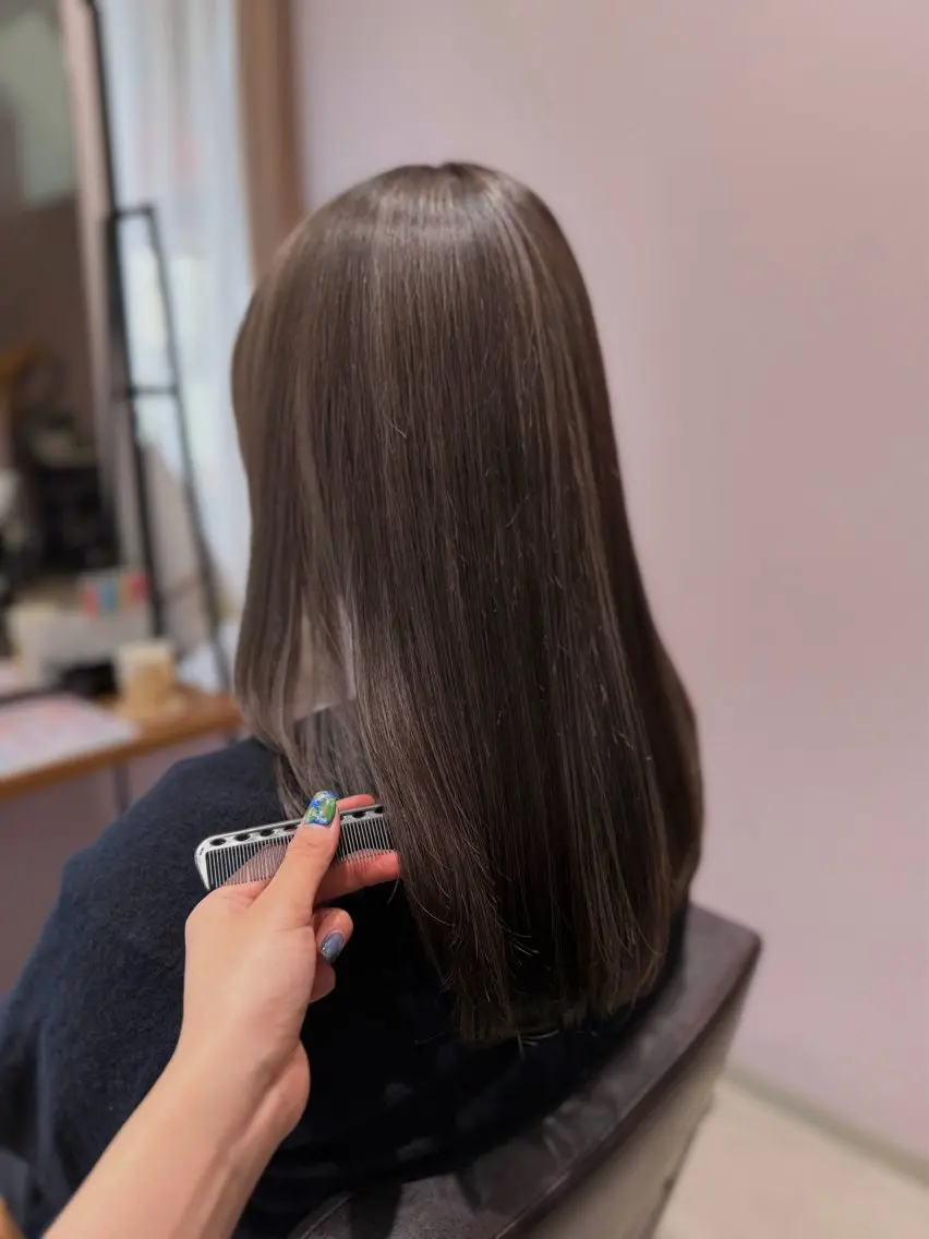 ミディアム 森 いずなのヘアスタイル