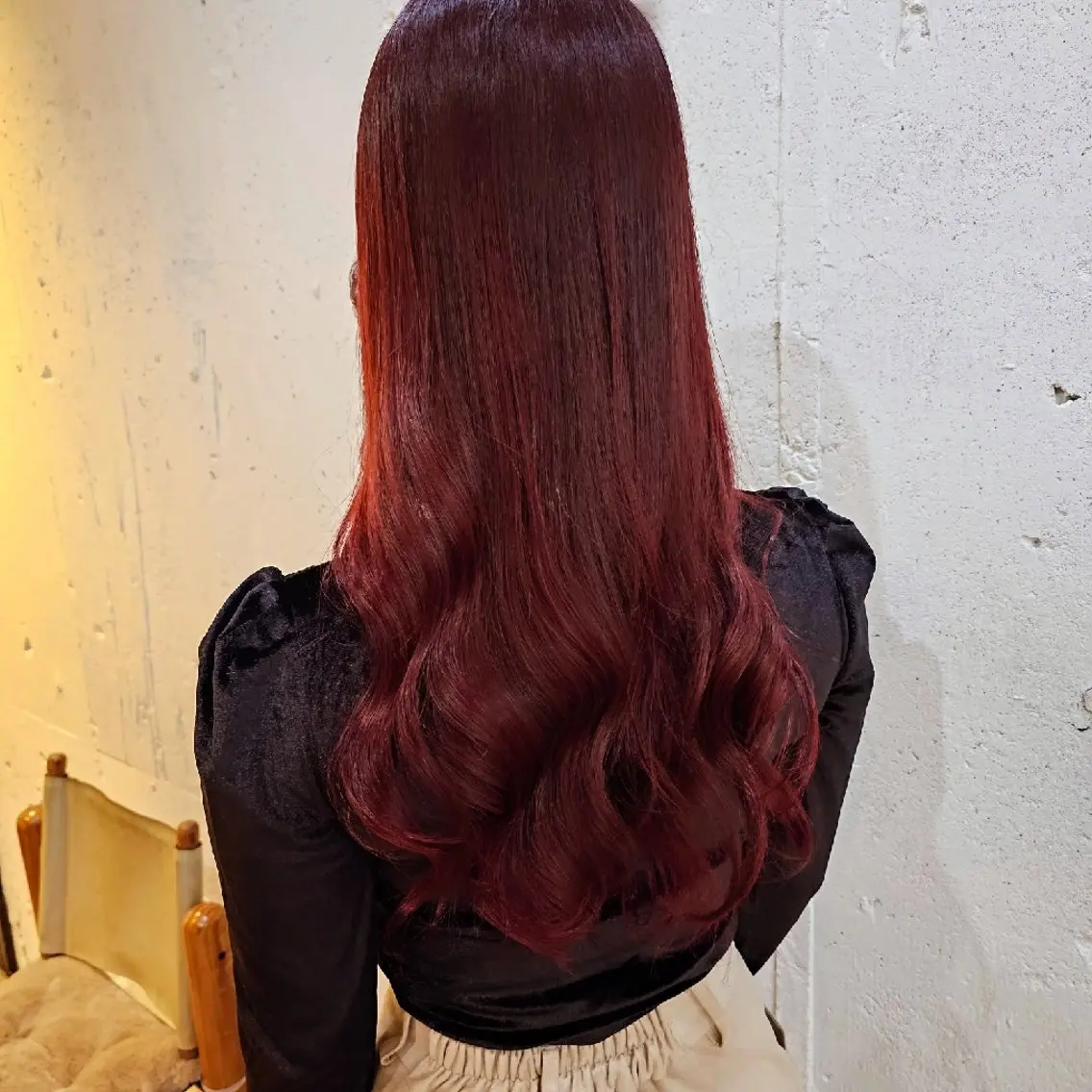 ロング カラー レッドカラー アシカガ ヨウコのヘアスタイル