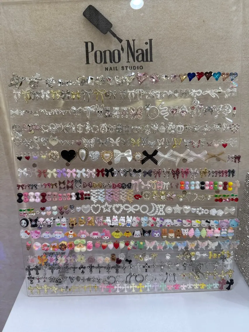 ネイル ハナ Nailsのネイルデザイン