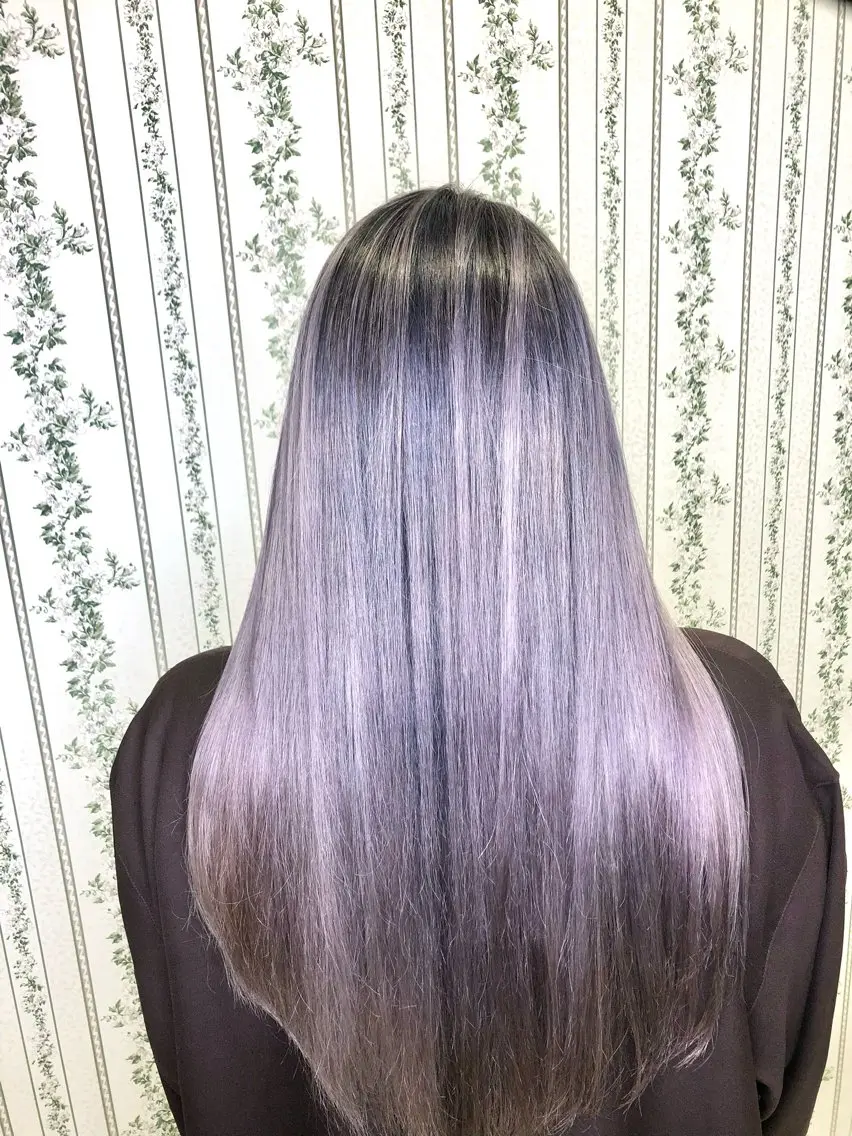 ロング カラー ヘアカラー LOOP hairのヘアスタイル