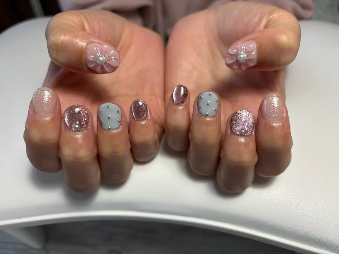 ネイル フラッシュネイル フラワーネイル マグネットネイル ハンドネイル BONNIE NAILのネイルデザイン