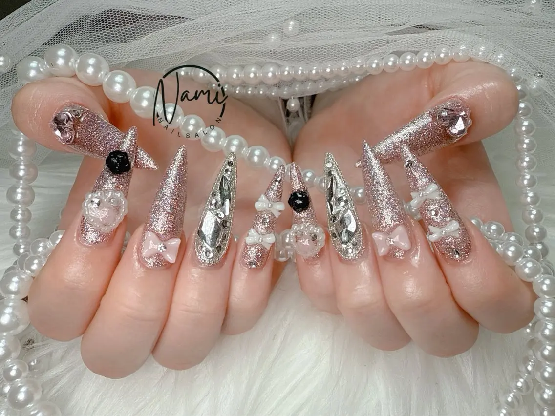 ネイル 長さ出し ガーリー 韓国ネイル ロングネイル 持ち込み Nami nail salonのネイルデザイン