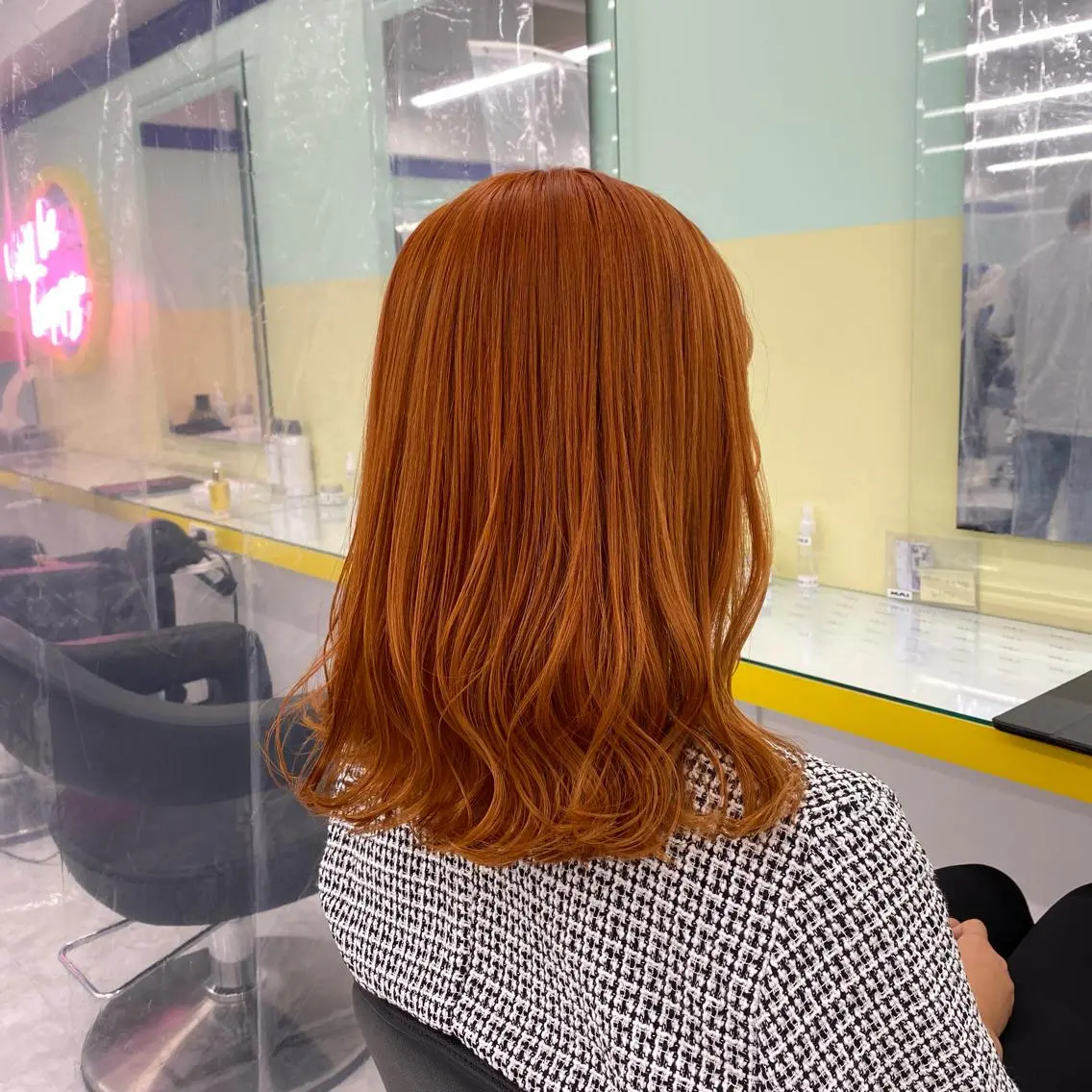 セミロング カラー ヘアアレンジ mai🍑暖色カラー /レイヤー💖のヘアスタイル