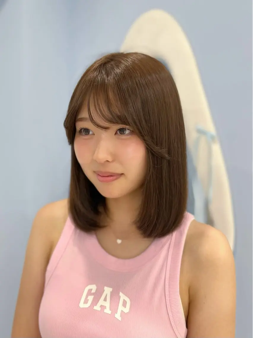 カラー ヘアカラー MONA YUNAのヘアスタイル