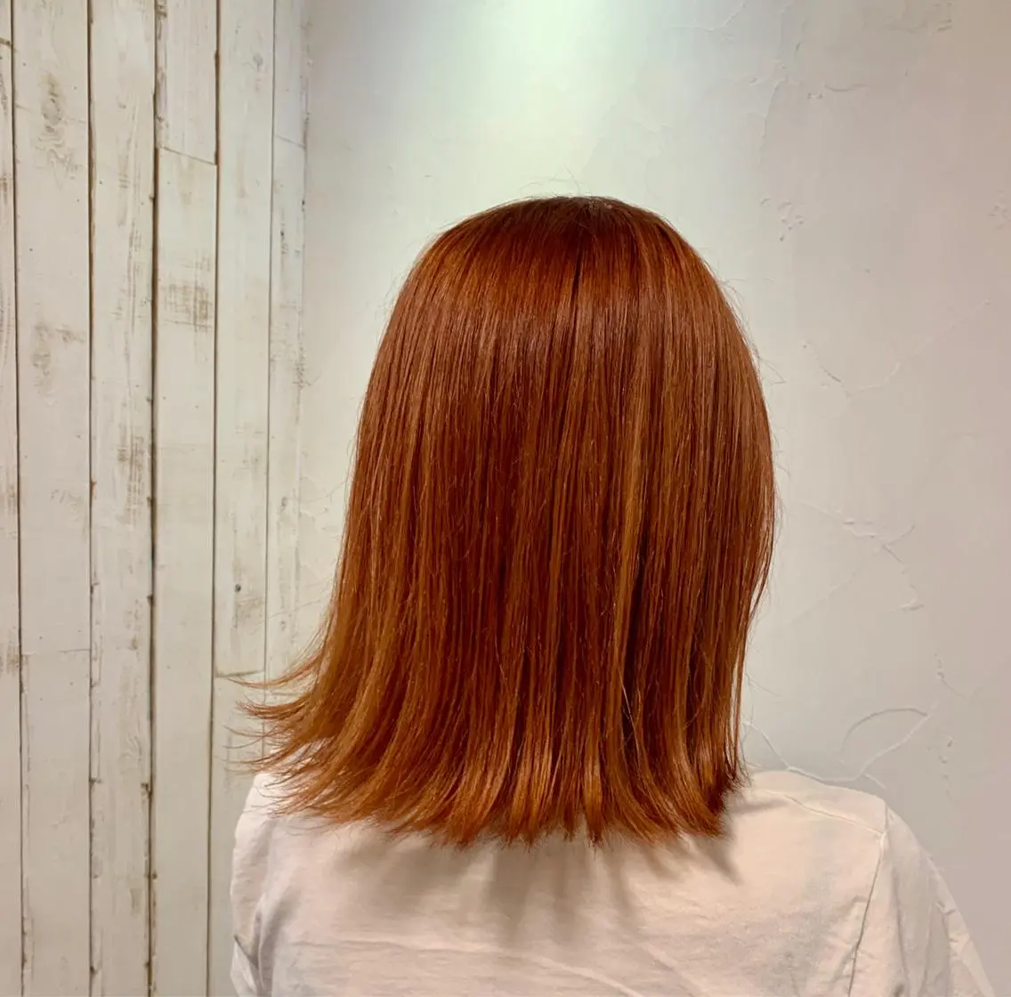 ミディアム カラー ブリーチ オレンジ 脇田 杏菜のヘアスタイル