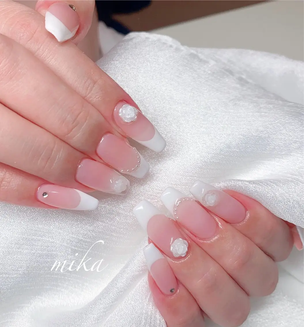 ネイル ハンドネイル salon femmeのネイルデザイン