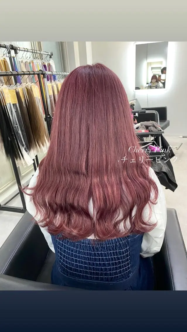 セミロング カラー ブリーチ ピンクカラー 大阪ケアブリーチ/ ミルクティーベージュのヘアスタイル