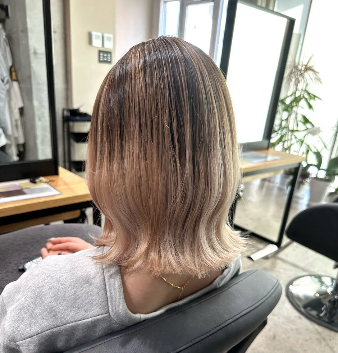 ショート カラー カット ヘアカラー トリートメント ✨髪質改善/ハイトー ン/艶髪高山のヘアスタイル