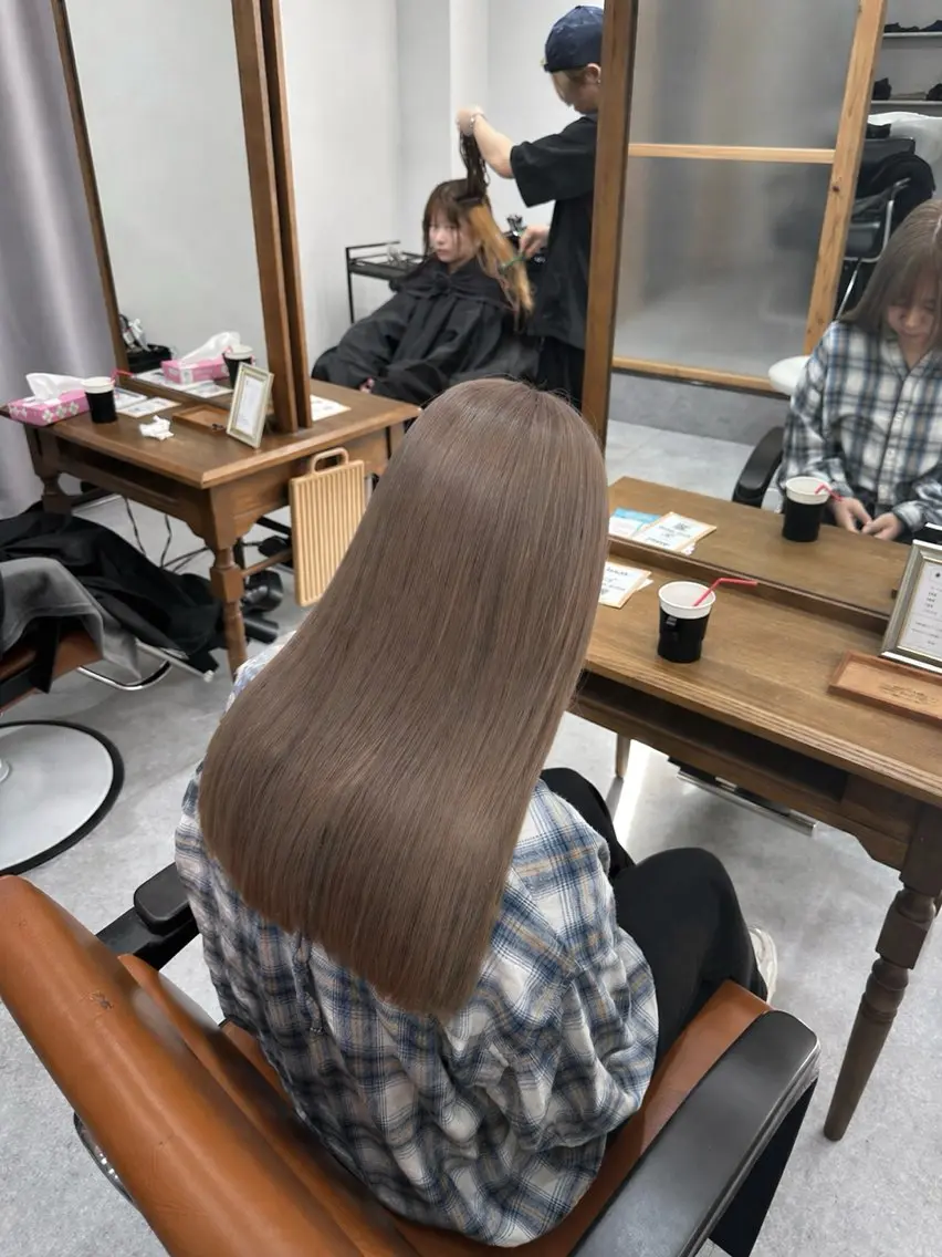 ロング ヘアカラー 中島 大聖のヘアスタイル