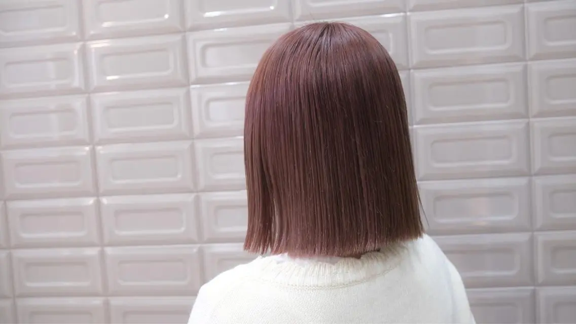 ショート カラー wakana/ 柔らかベージュカラーのヘアスタイル