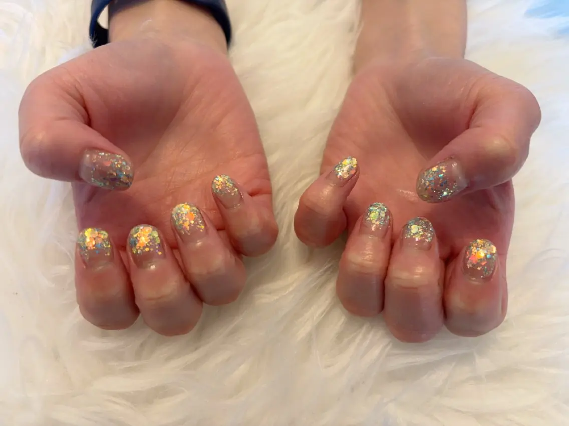 ネイル グラデーション ラメ(グリッター) ラメグラデーション komohana salon🌺のネイルデザイン