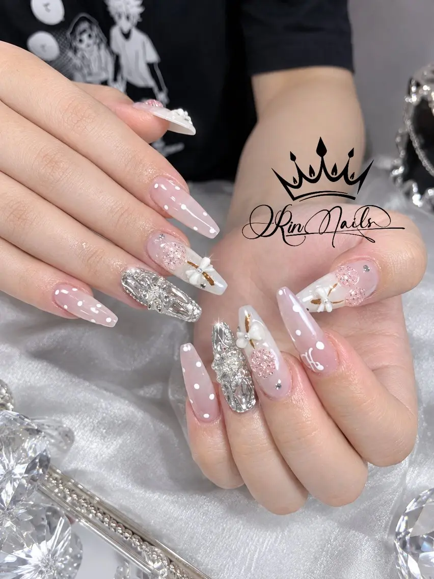 ネイル Rin.nails ネイルサロンのネイルデザイン