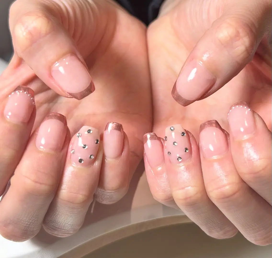 ネイル フレンチネイル ミラーネイル milimili アンナのネイルデザイン