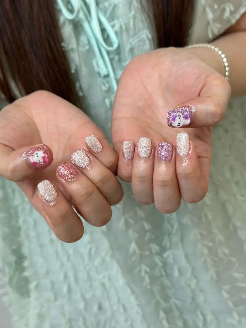 ネイル Elegancia. Hiromiのネイルデザイン