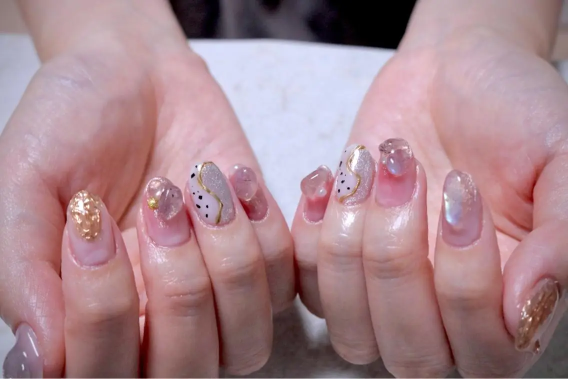 ネイル オーロラネイル カジュアル フラッシュネイル ジェルネイル ラメ(グリッター) ハンドネイル MH Nailのネイルデザイン