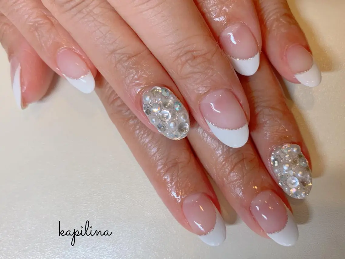 セミロング kapilina salonの眉毛・アイブロウイメージ
