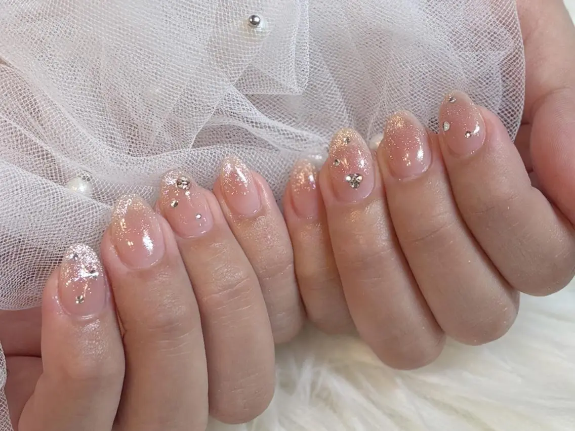 ネイル le'a -レア-のネイルデザイン