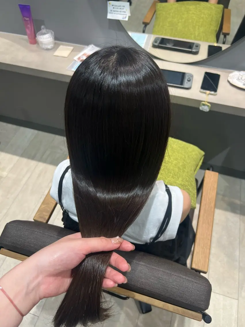 ロング 縮毛矯正 川原 陽和のヘアスタイル