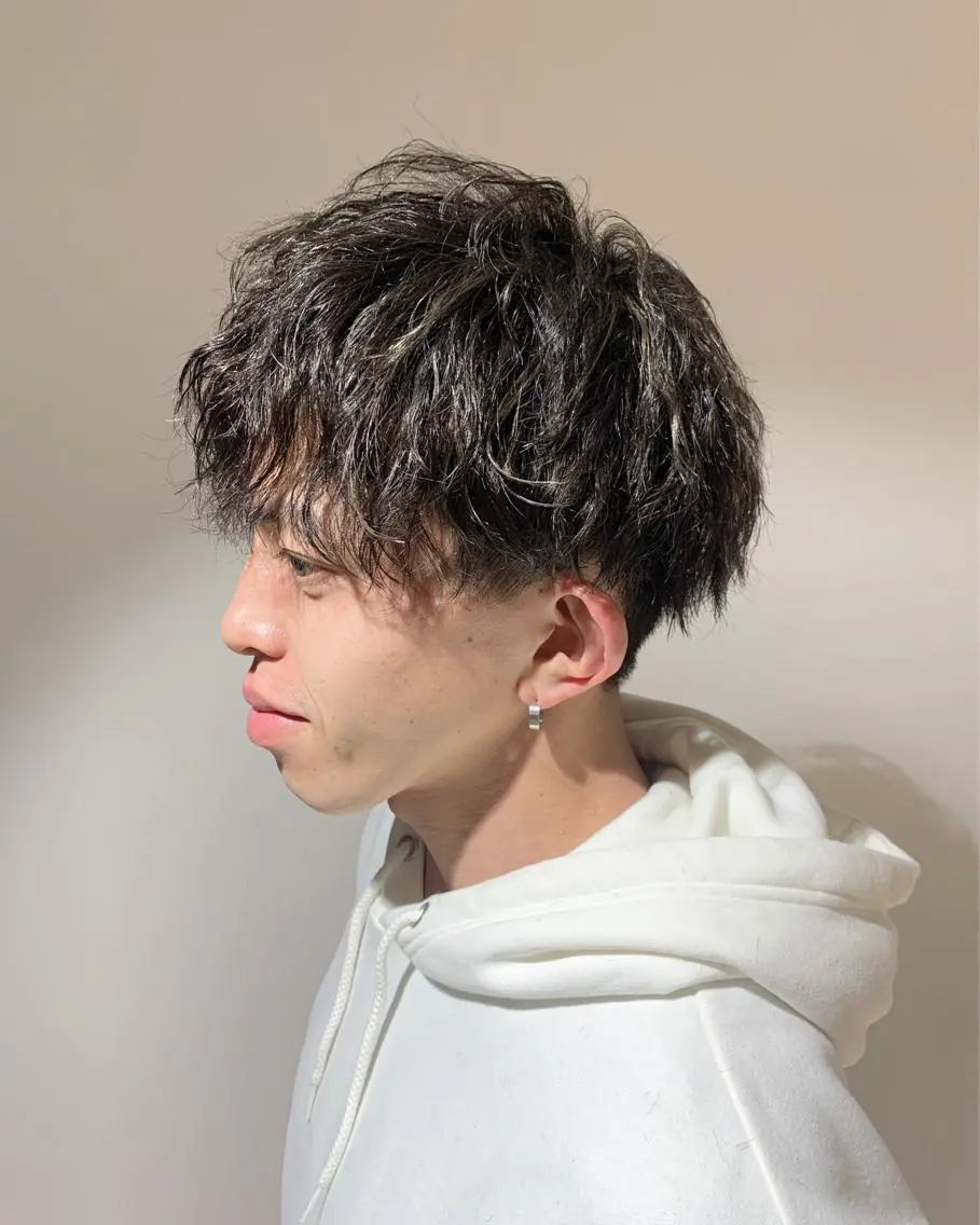 【一日でイメチェンコース】カット＋メンズパーマ＋カラー＋眉カット🌈の写真