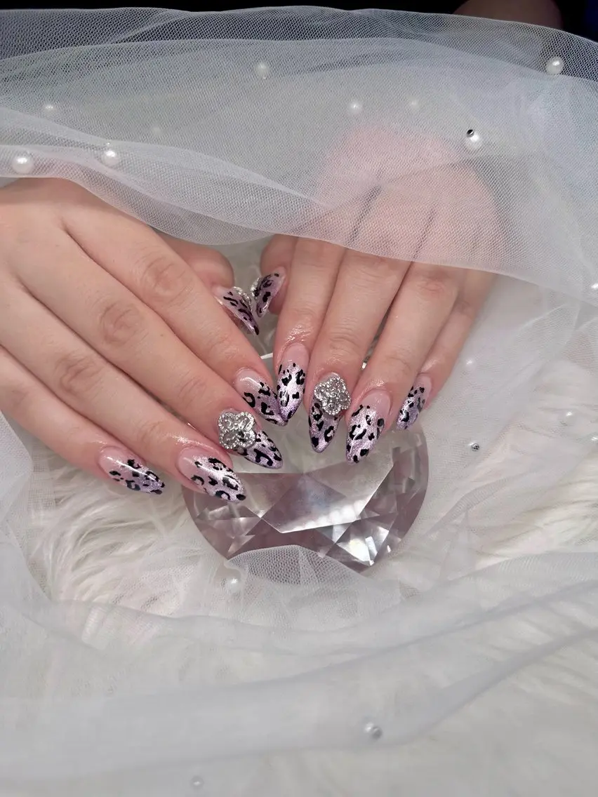 ネイル アニマル柄 ハンドネイル JillNails Niinaのネイルデザイン